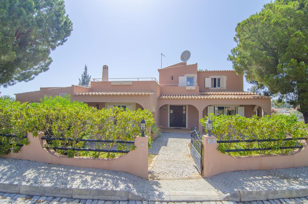 Villa Anita Quarteira Exteriér fotografie